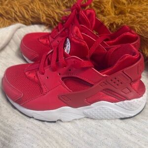 NIKE Huarache SIZE 11c